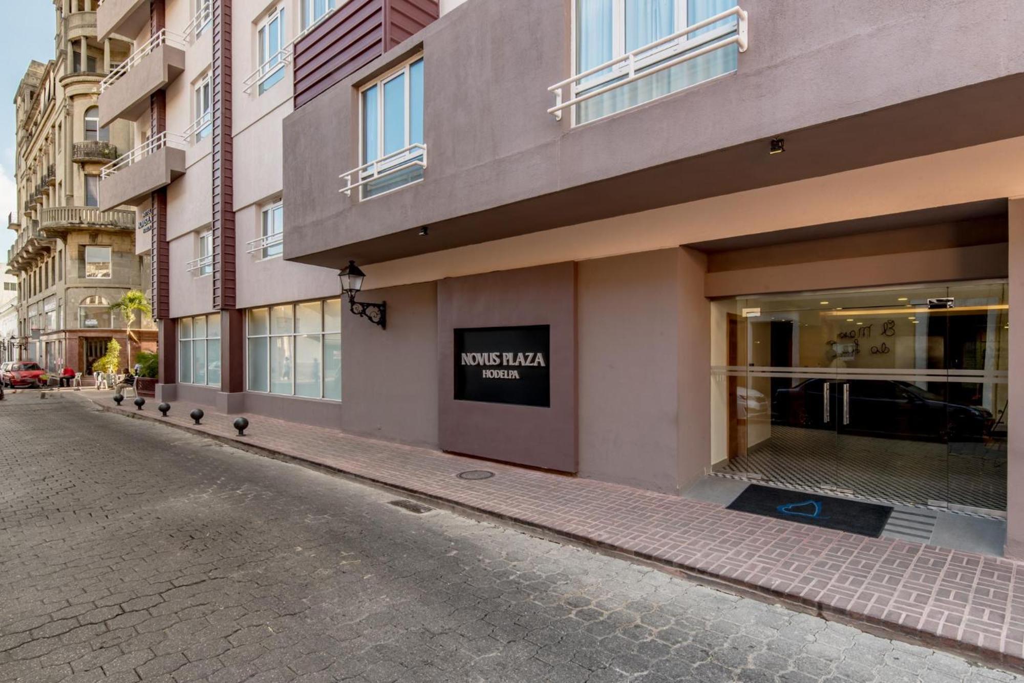 Novus Plaza Hodelpa Hotel Santo Domingo Buitenkant foto